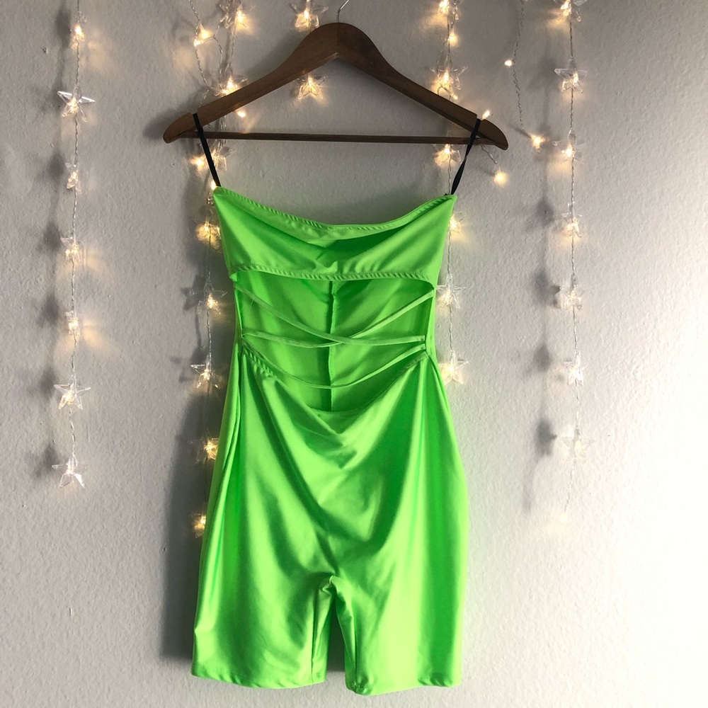 🎉✅🎉Neon green romper❇️✅✅
